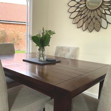 Ashford Holiday Home Sleeps 6 Free Parking Wifi Willesborough Luaran gambar
