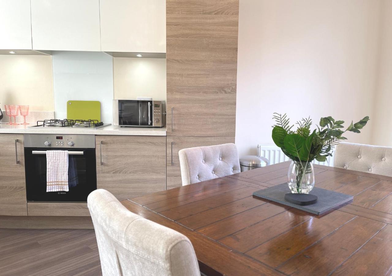 Ashford Holiday Home Sleeps 6 Free Parking Wifi Willesborough Luaran gambar