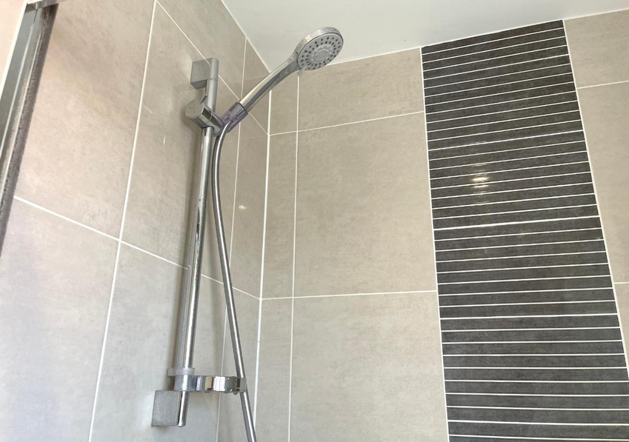 Ashford Holiday Home Sleeps 6 Free Parking Wifi Willesborough Luaran gambar