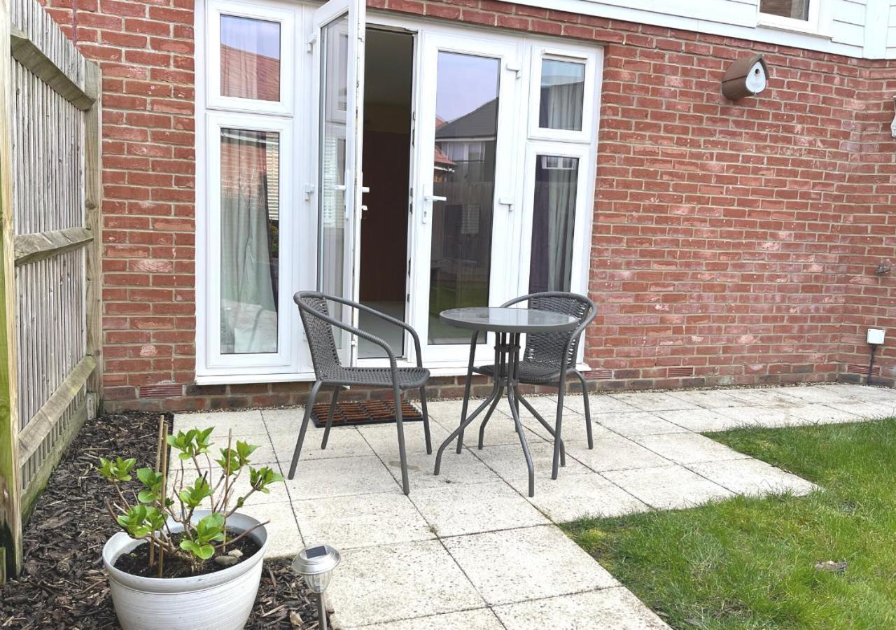 Ashford Holiday Home Sleeps 6 Free Parking Wifi Willesborough Luaran gambar