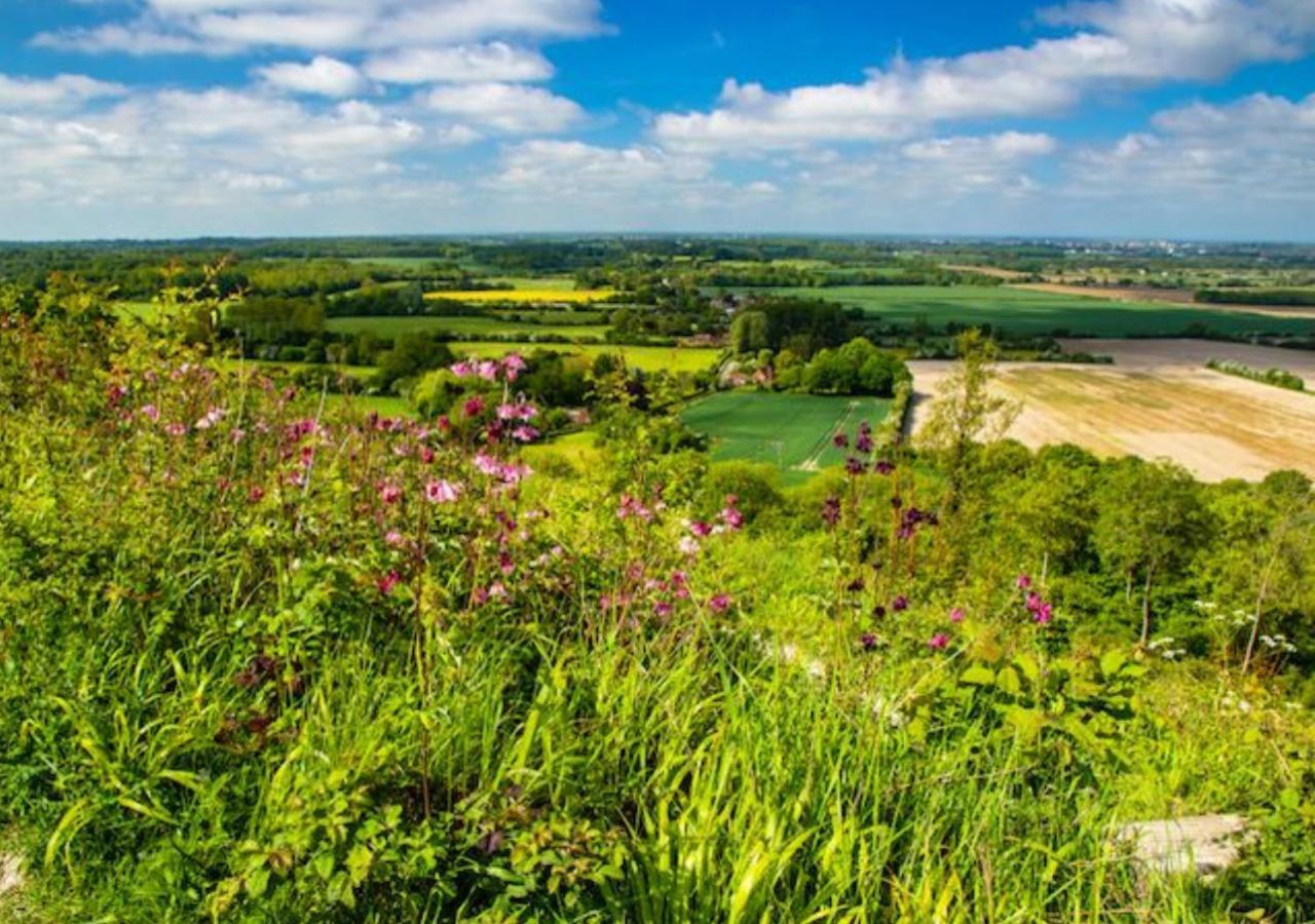 Ashford Holiday Home Sleeps 6 Free Parking Wifi Willesborough Luaran gambar